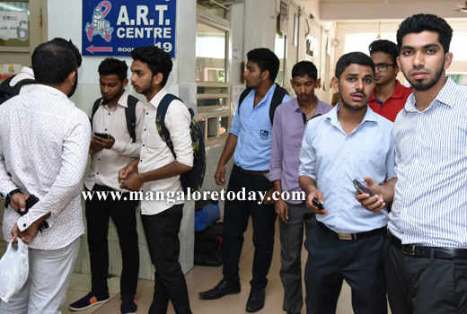  Protesting CFI students lathi-charged 1